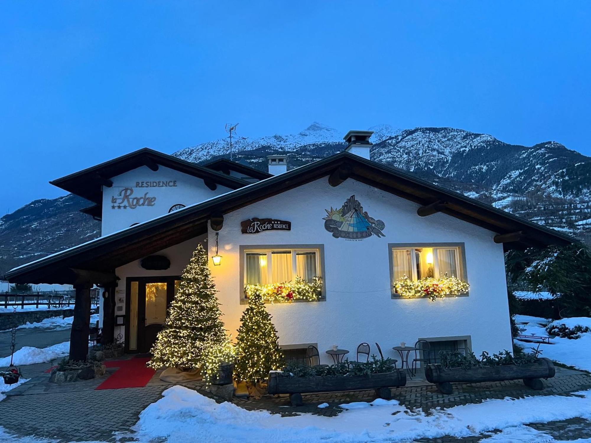 La Roche Hotel Appartments Aosta Exterior photo